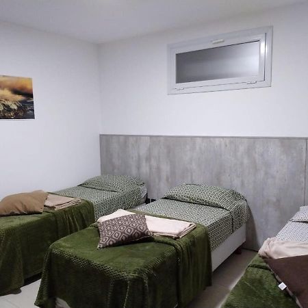 Lepol Apartment อูซัวยา ภายนอก รูปภาพ
